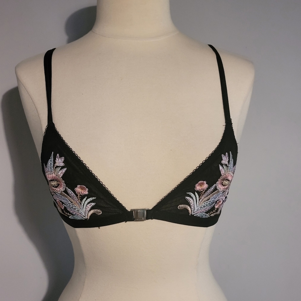 Top Shop Embroidered Black Bra Size 2